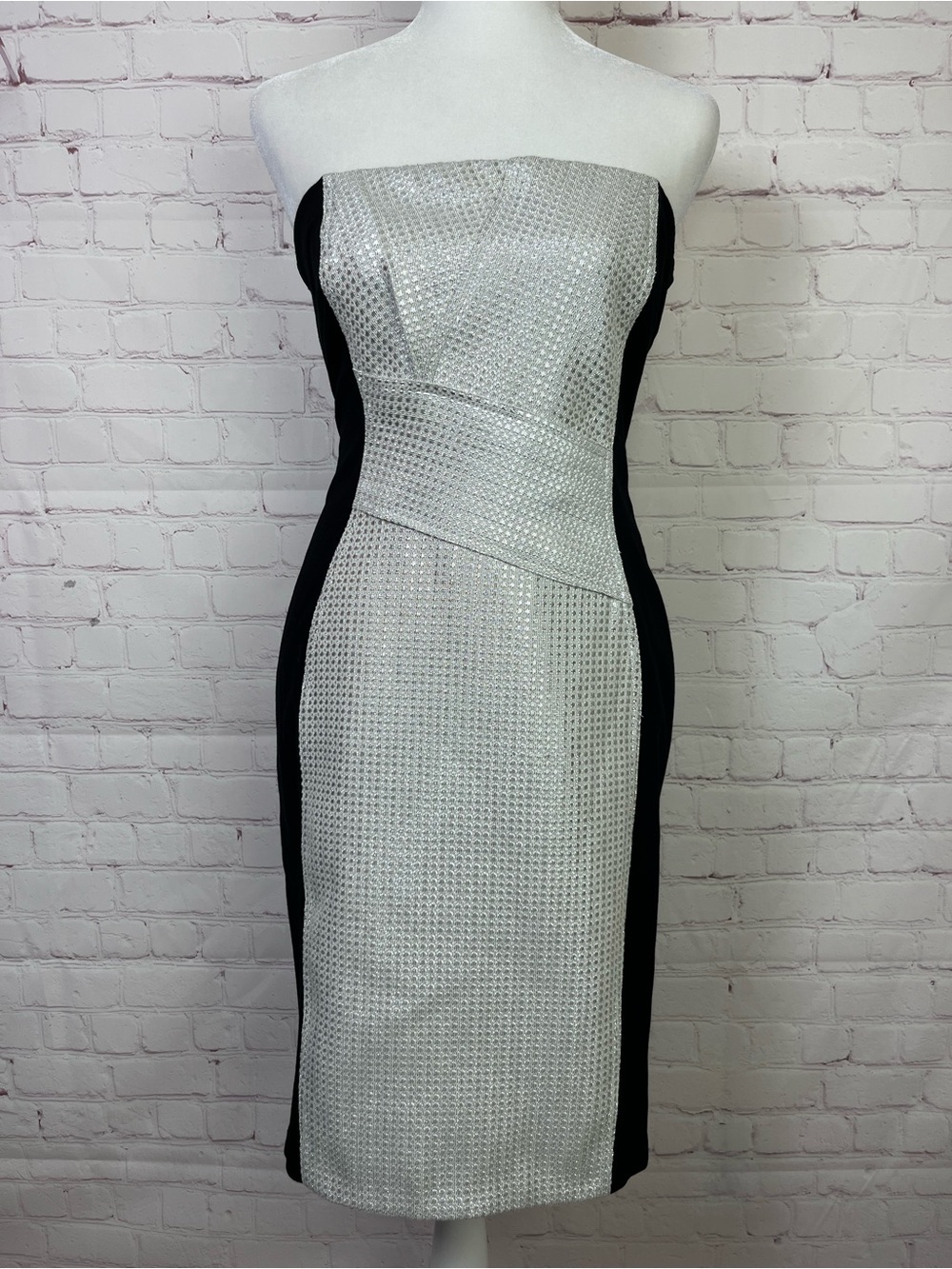 Yoana Baraschi Silver and Black Strapless Mini Dress Size 8